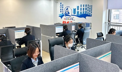窗口一線鉚干勁，青島市民中心以信息技術(shù)咨詢服務(wù)高效賦能企業(yè)群眾